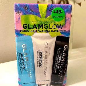 GLAMGLOW Muds Just Wanna Have Fun Gift Set ($117 value) NEW IN BOX
